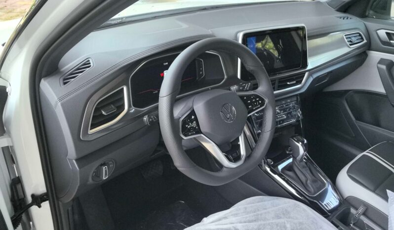 Volkswagen T ROC 300TSI Starlight R line full