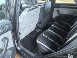 Volkswagen T ROC 300TSI Starlight R line full
